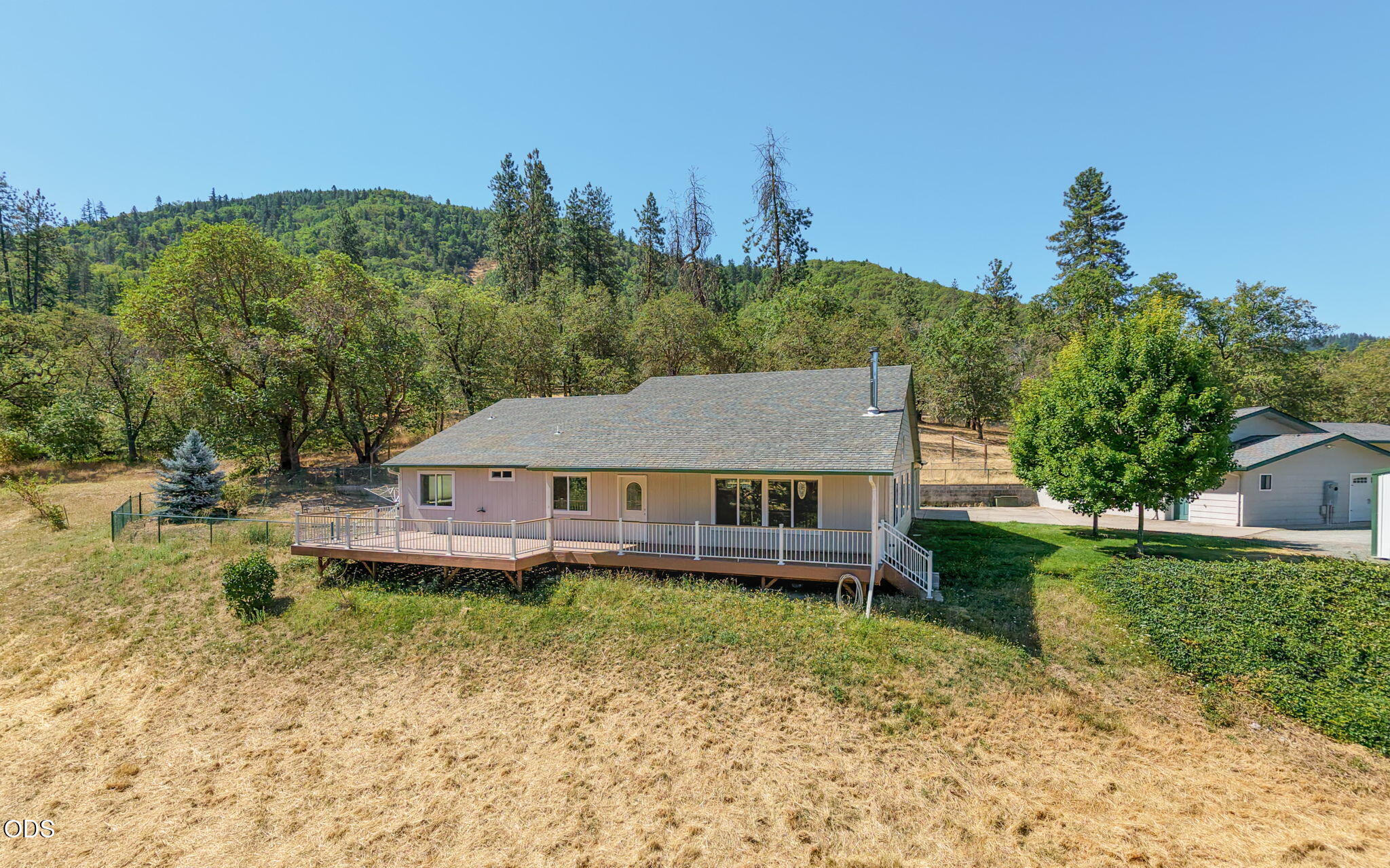 620 Wards Creek Road Rogue River, OR 97537 - Photo 50 of 52