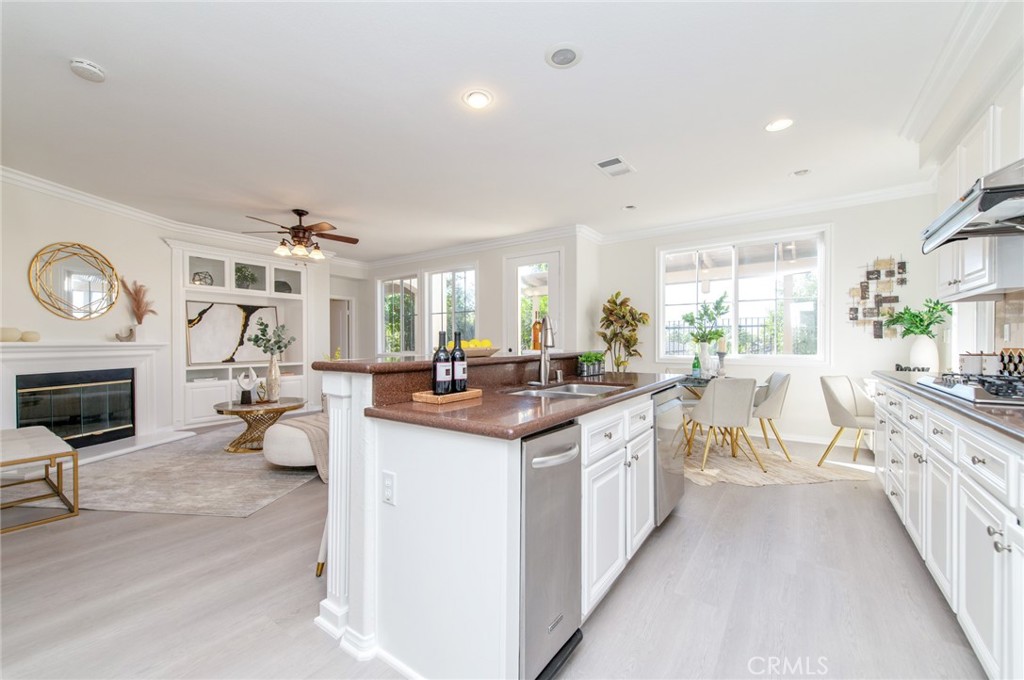 143 Weathervane Irvine, CA 92603 - Photo 24 of 38