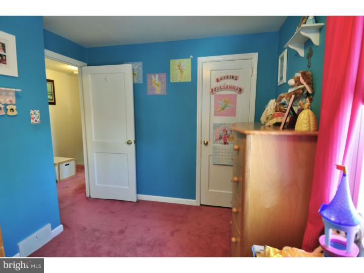 260 Lynn Road Ridley Park, PA 19078 - Photo 22 of 25 Bedroom 3