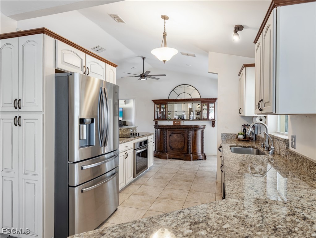 836 Southwest 23rd Street Cape Coral, FL 33991 - Photo 14 of 44