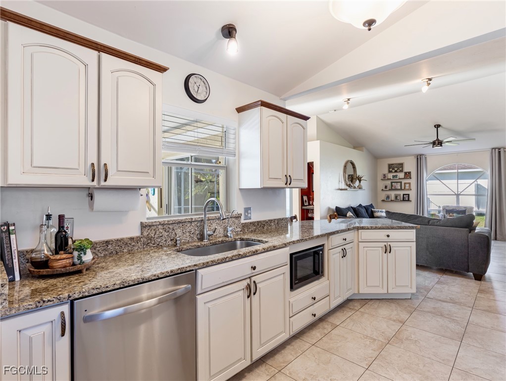 836 Southwest 23rd Street Cape Coral, FL 33991 - Photo 17 of 44