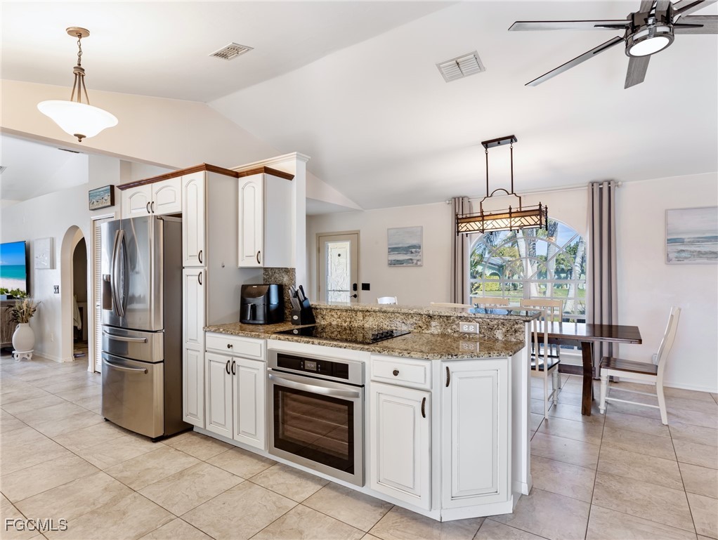 836 Southwest 23rd Street Cape Coral, FL 33991 - Photo 18 of 44