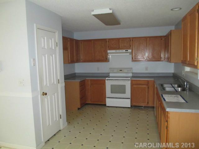 2101 Gregg Road Rock Hill, SC 29730 - Photo 6 of 13 Gallery Image 6