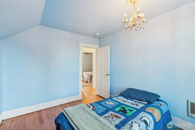 $575,000 | 3222 Kromer Avenue, Everett, WA 98201