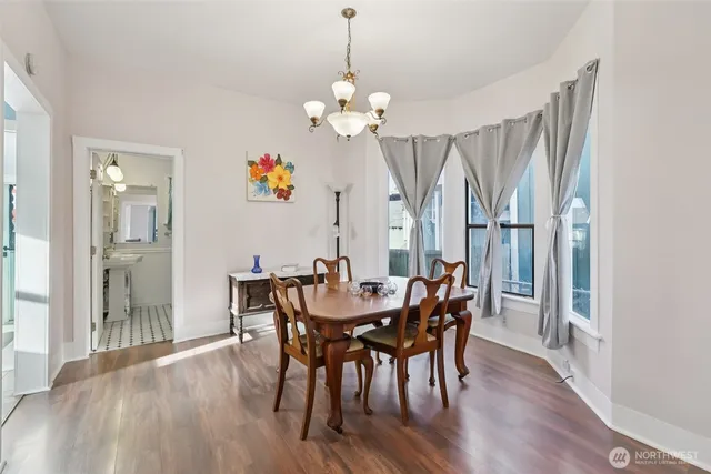 $575,000 | 3222 Kromer Avenue, Everett, WA 98201