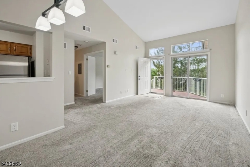 4 Ray Court Bedminster, NJ 07921 - Photo 4 of 11