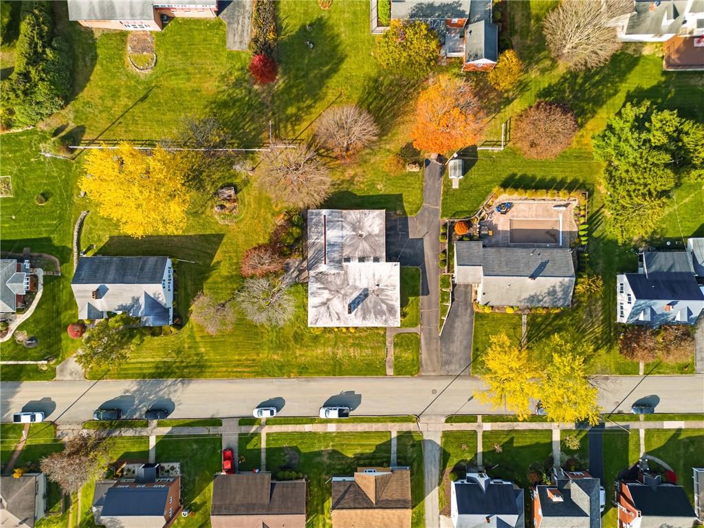 372 Lincoln Street Somerset, PA 15501 - Photo 45 of 50 a view of parking
