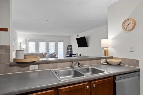 $199,900 | 3650 Ashford Dunwoody Road Northeast, Unit 515A, Atlanta, GA 30319