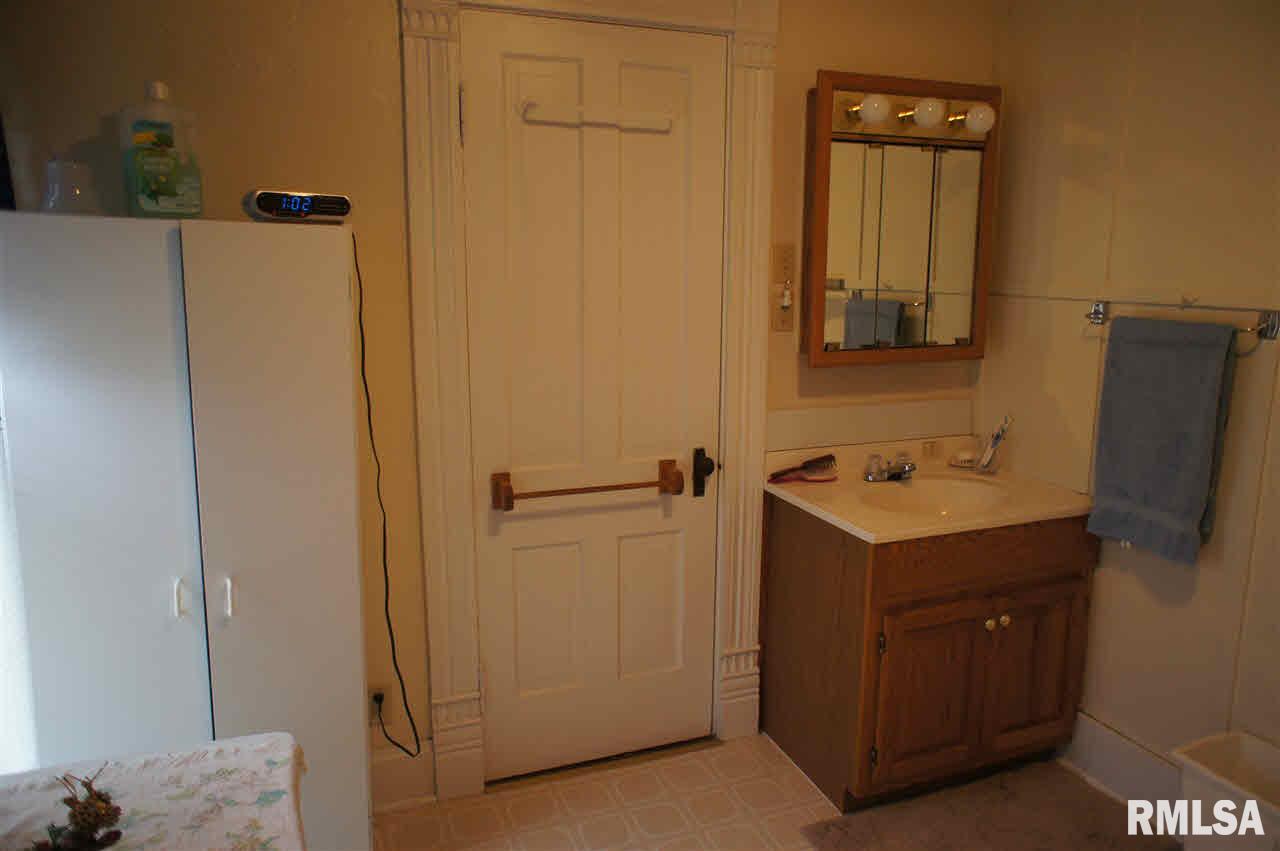 102 Stephens Street Preston, IA 52069 - Photo 17 of 22 Gallery Image 17