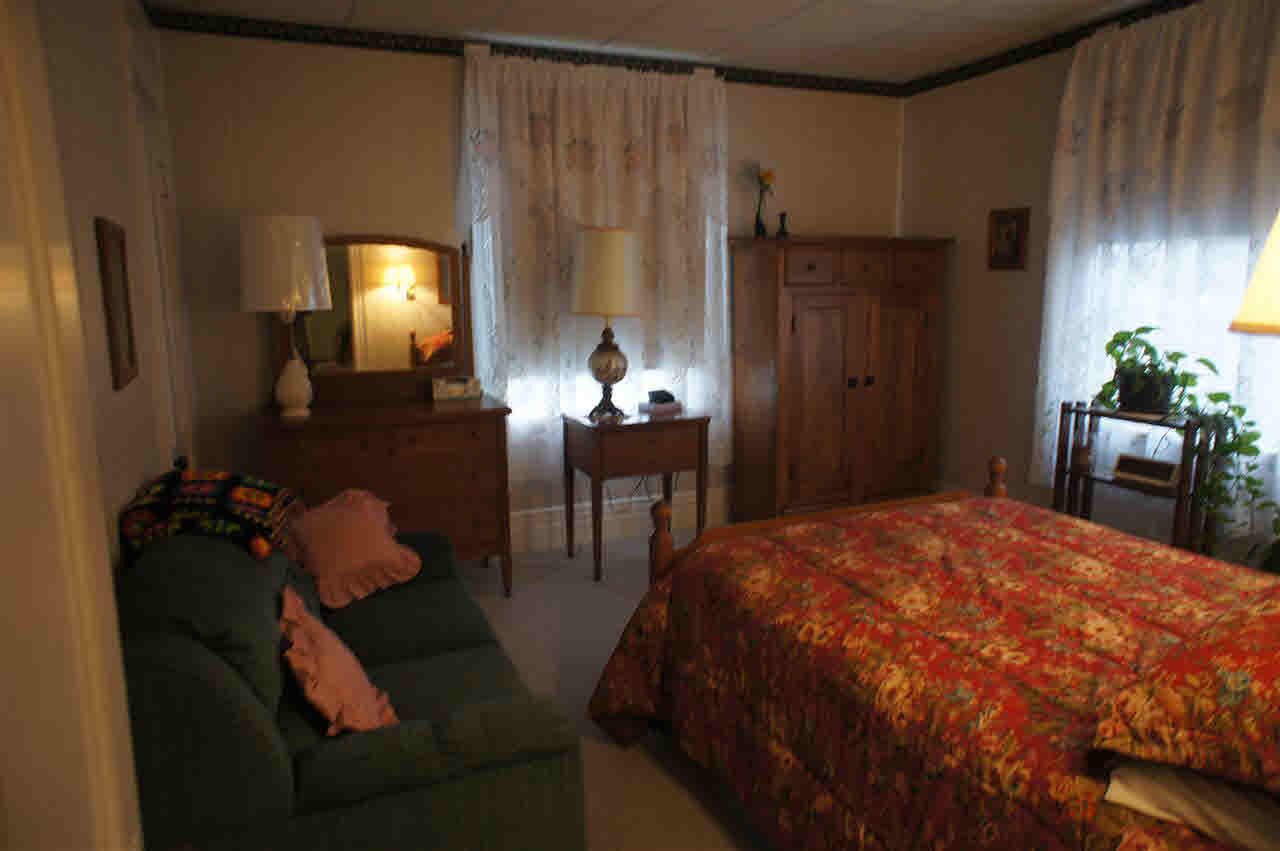 102 Stephens Street Preston, IA 52069 - Photo 8 of 22 Gallery Image 8