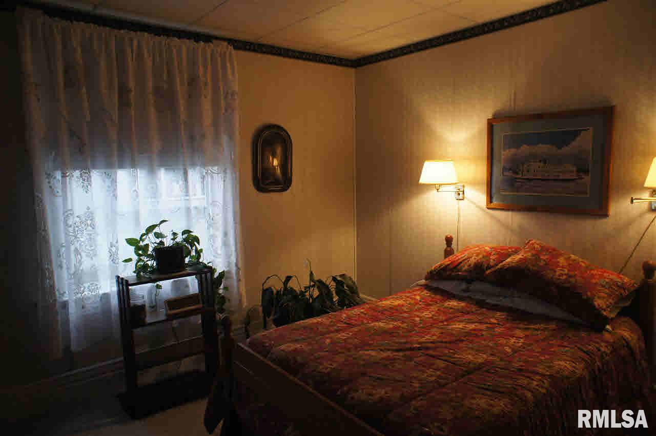 102 Stephens Street Preston, IA 52069 - Photo 9 of 22 Gallery Image 9