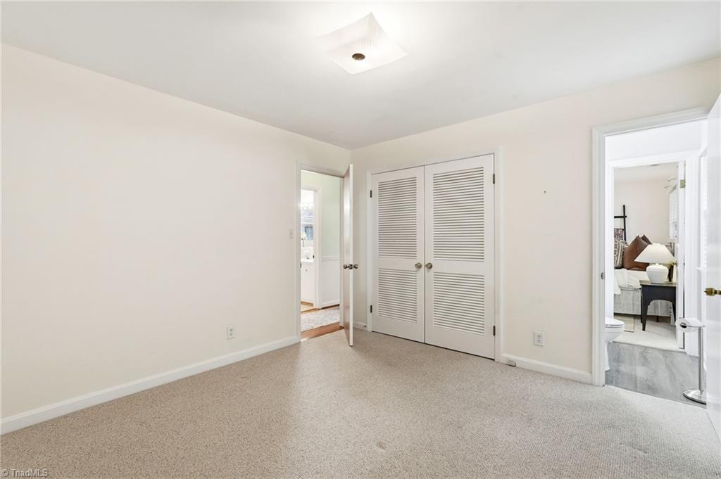 112 Queensbury Road Winston-Salem, NC 27104 - Photo 23 of 42