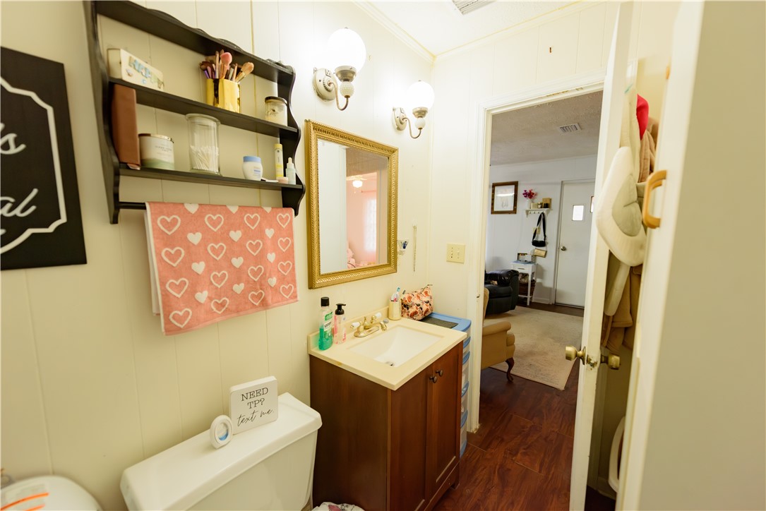 911 Hendry Street Blackshear, GA 31516 - Photo 12 of 14