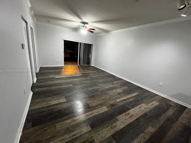 $2,500 | 5900 West Sample Road, Unit 303, Coral Springs, FL 33067