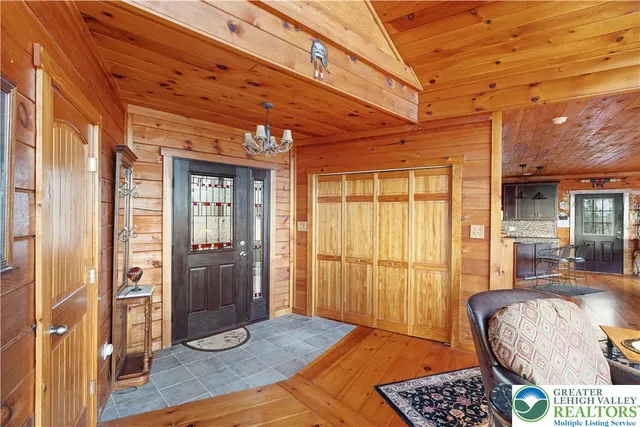 $529,000 | 720 Turnberry Lane, Hazleton, PA 18202