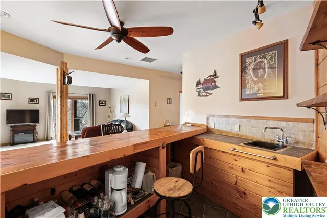 $529,000 | 720 Turnberry Lane, Hazleton, PA 18202