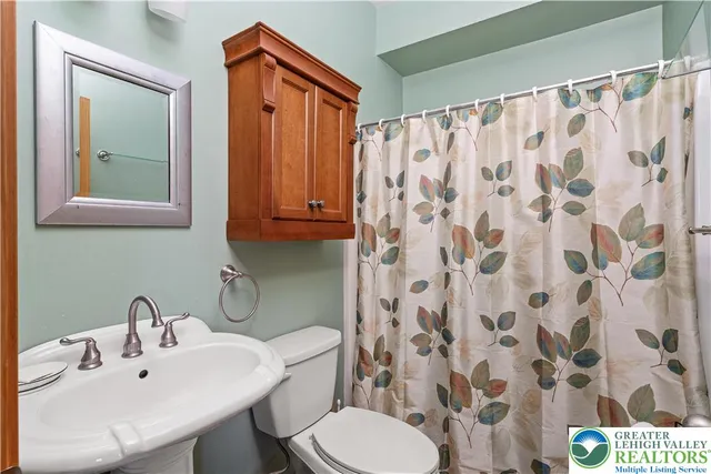 $529,000 | 720 Turnberry Lane, Hazleton, PA 18202