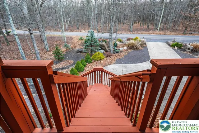 $529,000 | 720 Turnberry Lane, Hazleton, PA 18202