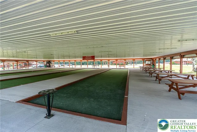 $529,000 | 720 Turnberry Lane, Hazleton, PA 18202