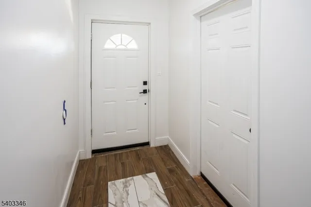 $3,800 | 11 Ellington Street, Unit 2, East Orange, NJ 07017