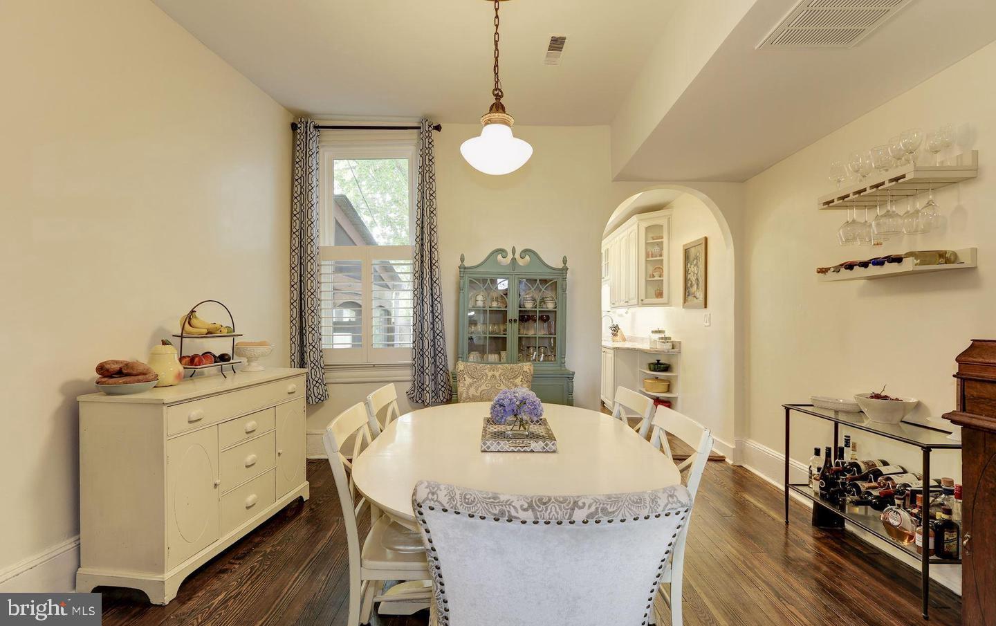 1932 35th Street Northwest Washington, DC 20007 - Photo 5 of 22