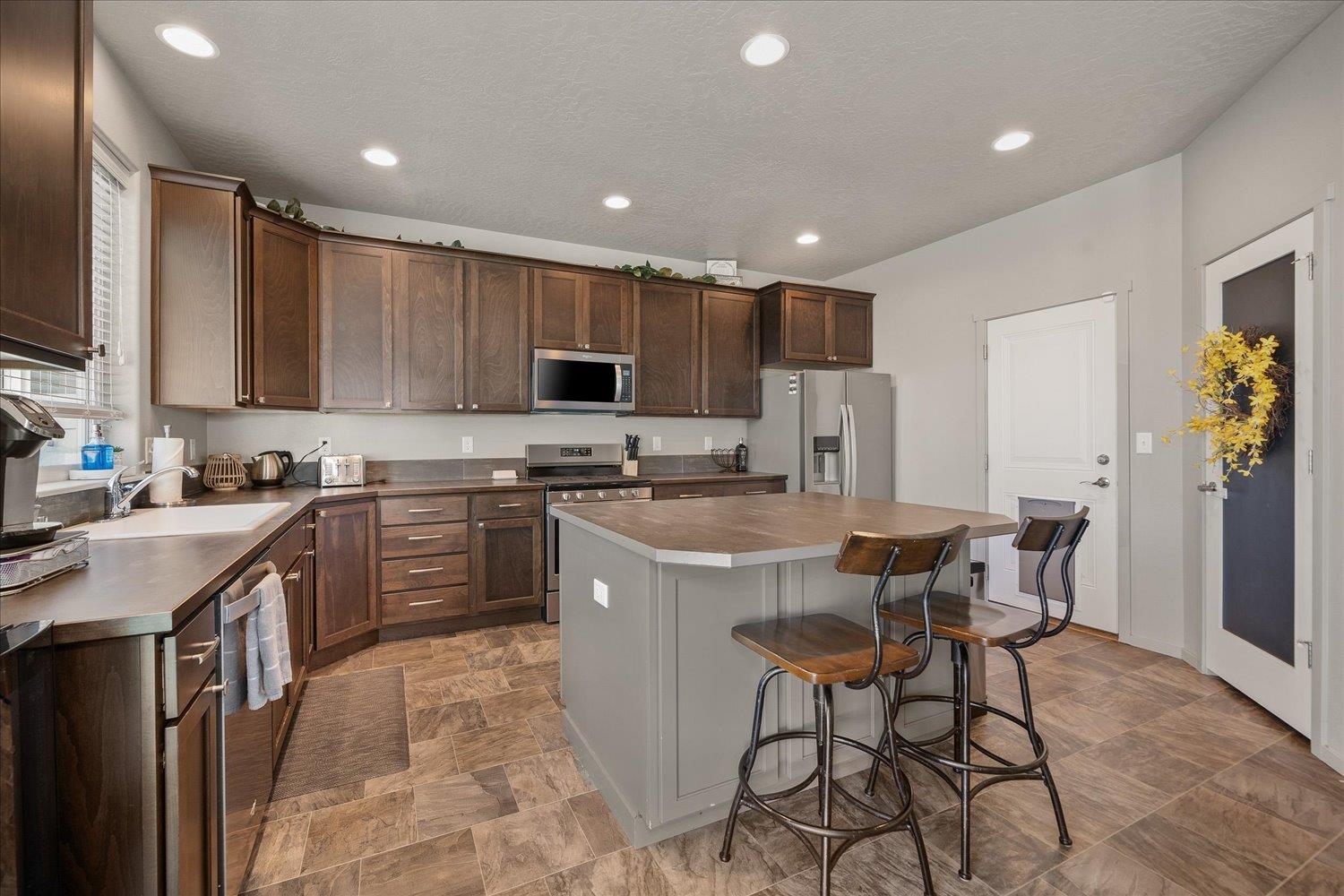 1604 North Arties Road Spokane Valley, WA 99016 - Photo 14 of 33