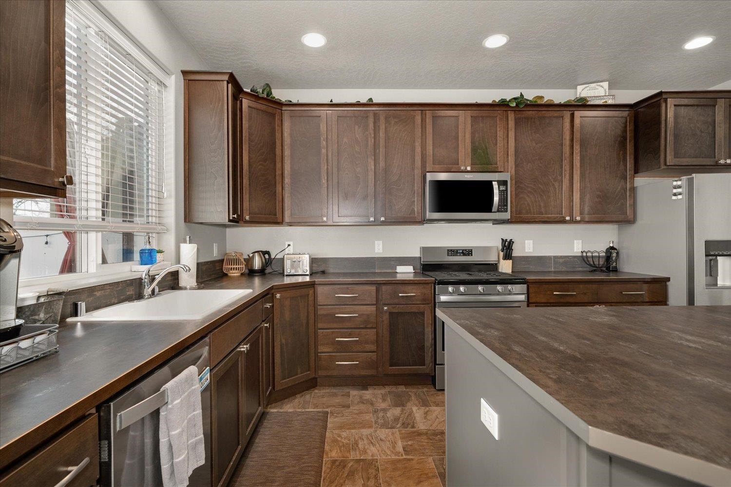 1604 North Arties Road Spokane Valley, WA 99016 - Photo 16 of 33