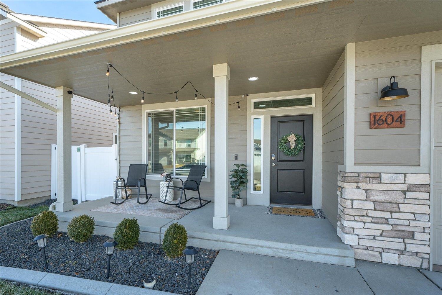 1604 North Arties Road Spokane Valley, WA 99016 - Photo 3 of 33