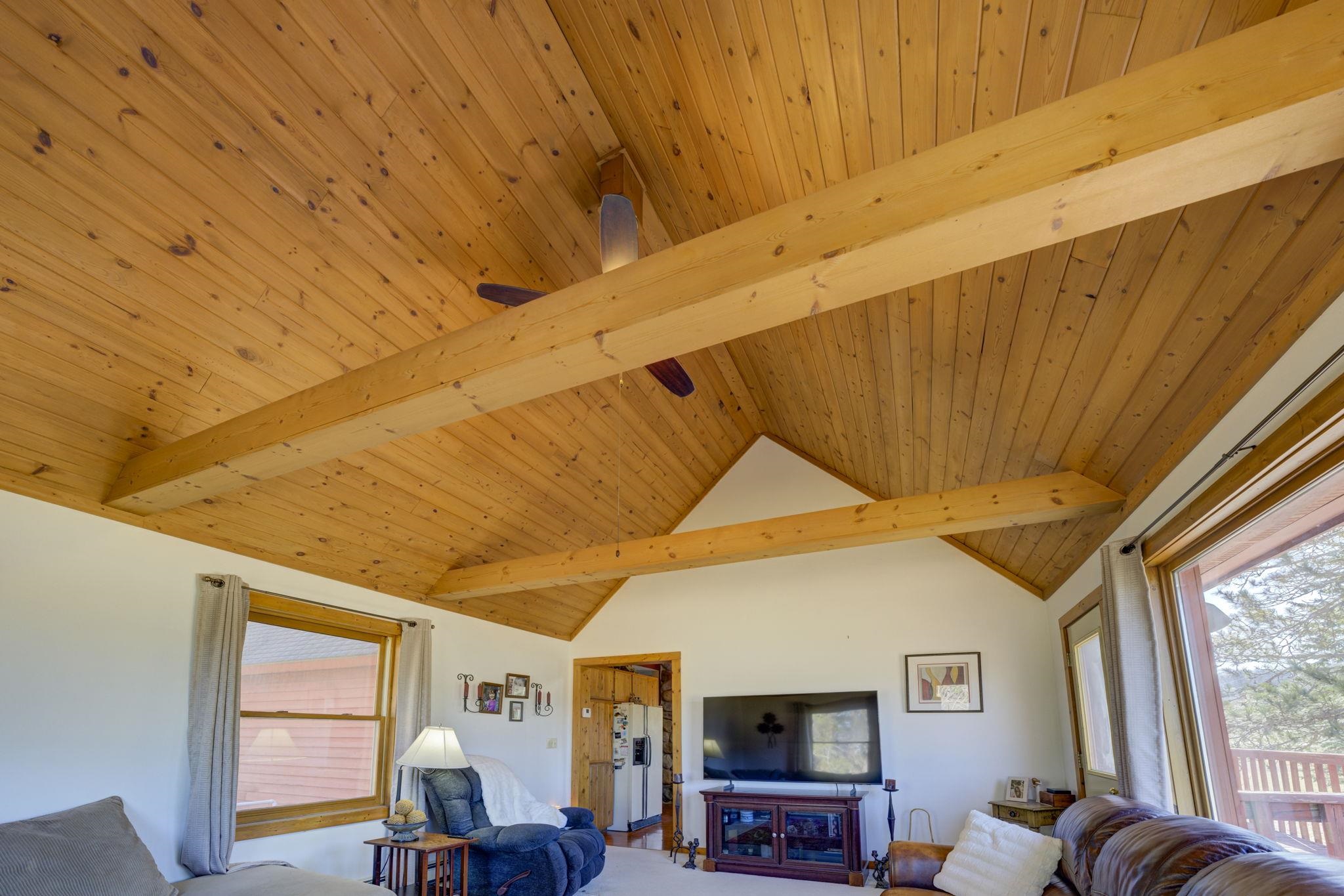 7556 Kingsley Road Kingsley, MI 49649 - Photo 26 of 66 Gallery Image 26