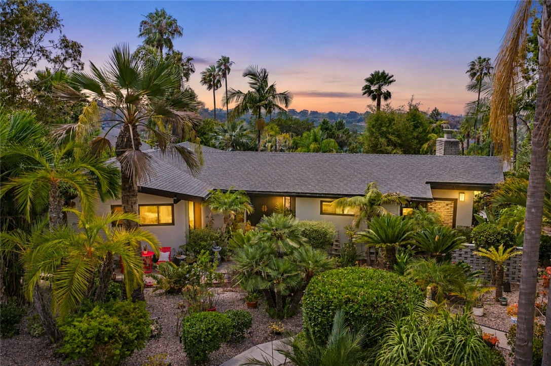 1773 Ivy Road Oceanside, CA 92054 - Photo 6 of 53 This photo was digitally enhanced