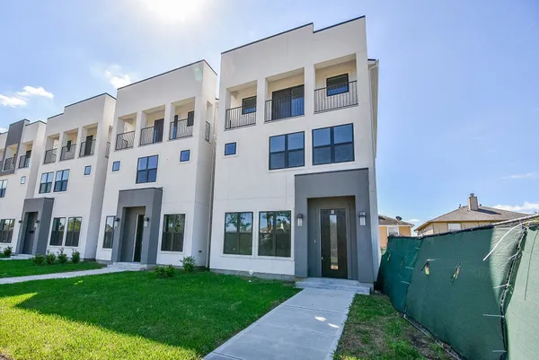 $2,850 | 15000 South Richmond Avenue, Unit 6, Almont, CO 81210