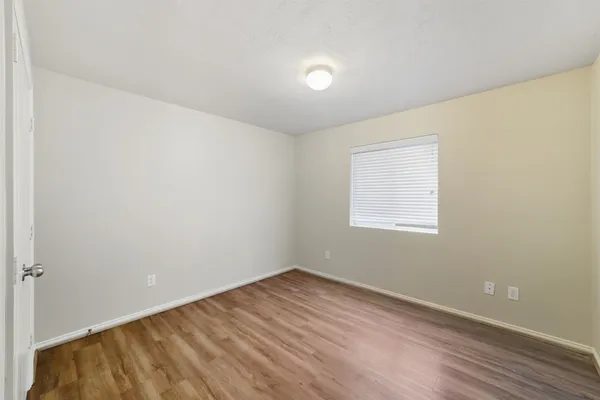 $1,800 | 19907 Parkstone Bend Lane, Katy, TX 77449