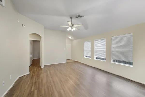 $1,800 | 19907 Parkstone Bend Lane, Katy, TX 77449