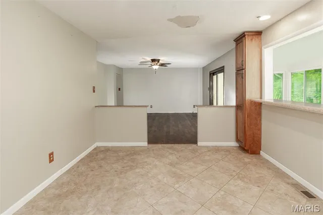 $327,000 | 11042 Wylestone Court, St. Louis, MO 63126