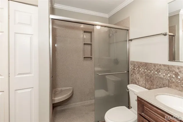 $327,000 | 11042 Wylestone Court, St. Louis, MO 63126