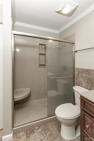 $327,000 | 11042 Wylestone Court, St. Louis, MO 63126