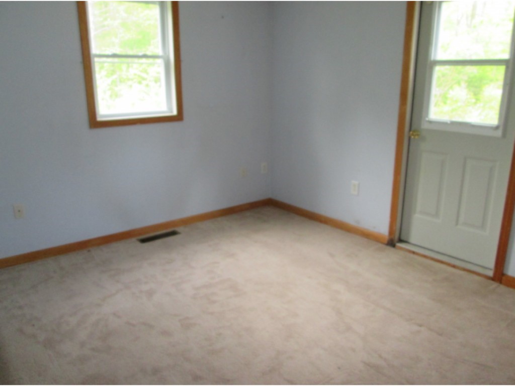 40 Davis Road Grafton, NH 03240 - Photo 7 of 8 Gallery Image 7