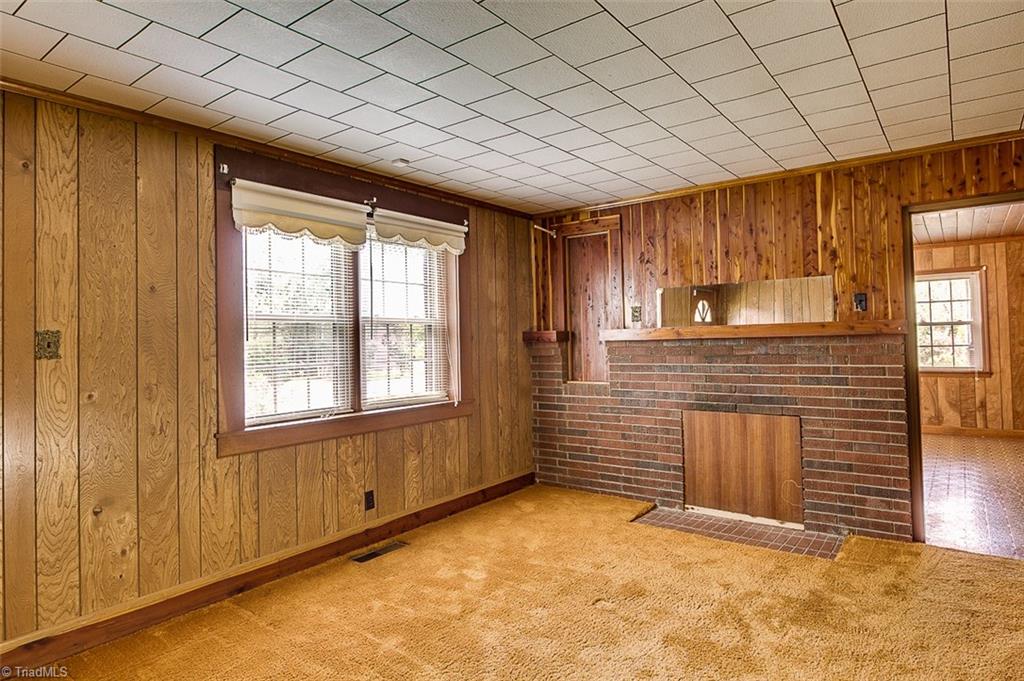 337 Old Bell Road Randleman, NC 27317 - Photo 4 of 29 Gallery Image 4