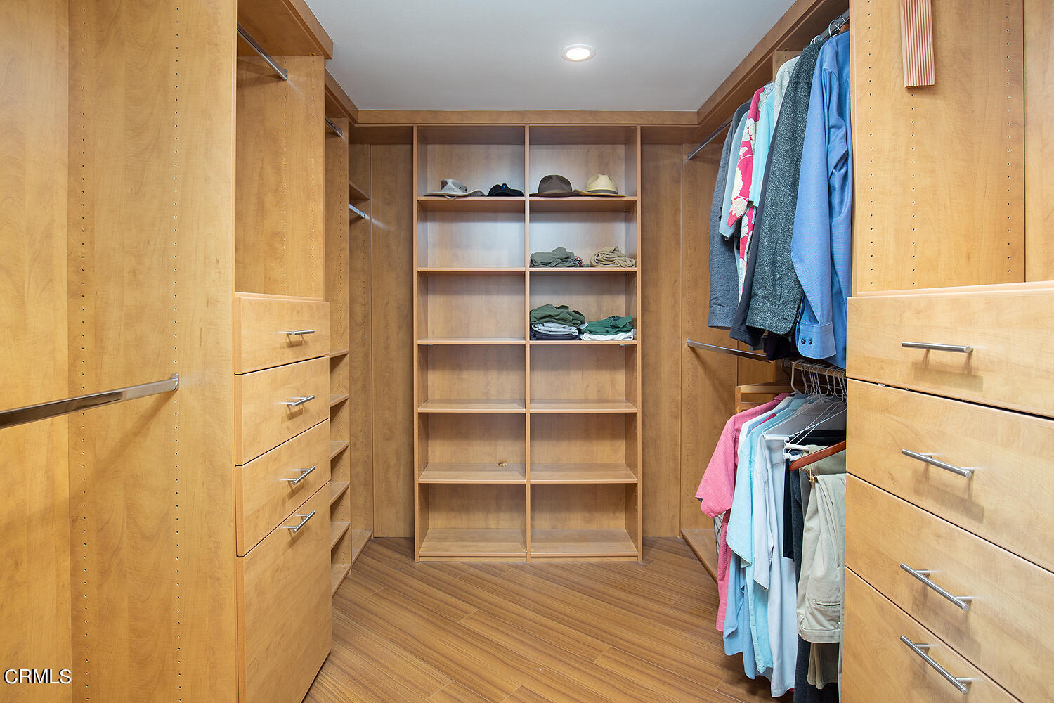 1400 Edgecliff Lane Pasadena, CA 91107 - Photo 26 of 43 a view of walk in closet with empty racks