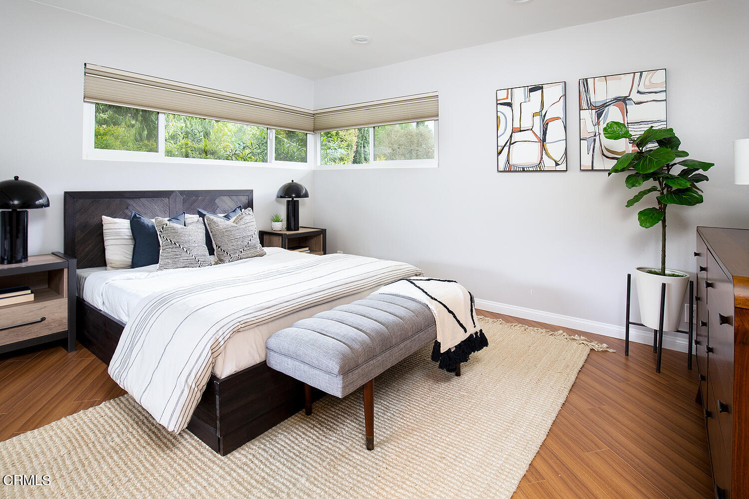 1400 Edgecliff Lane Pasadena, CA 91107 - Photo 31 of 43 a bedroom with a bed table and a potted plant