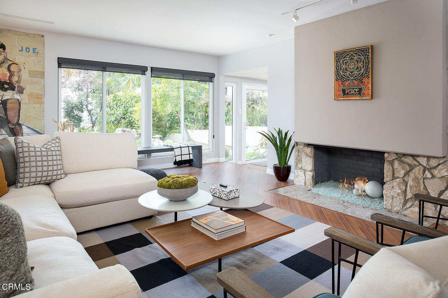 1400 Edgecliff Lane Pasadena, CA 91107 - Photo 8 of 43 a living room with furniture and floor to ceiling windows
