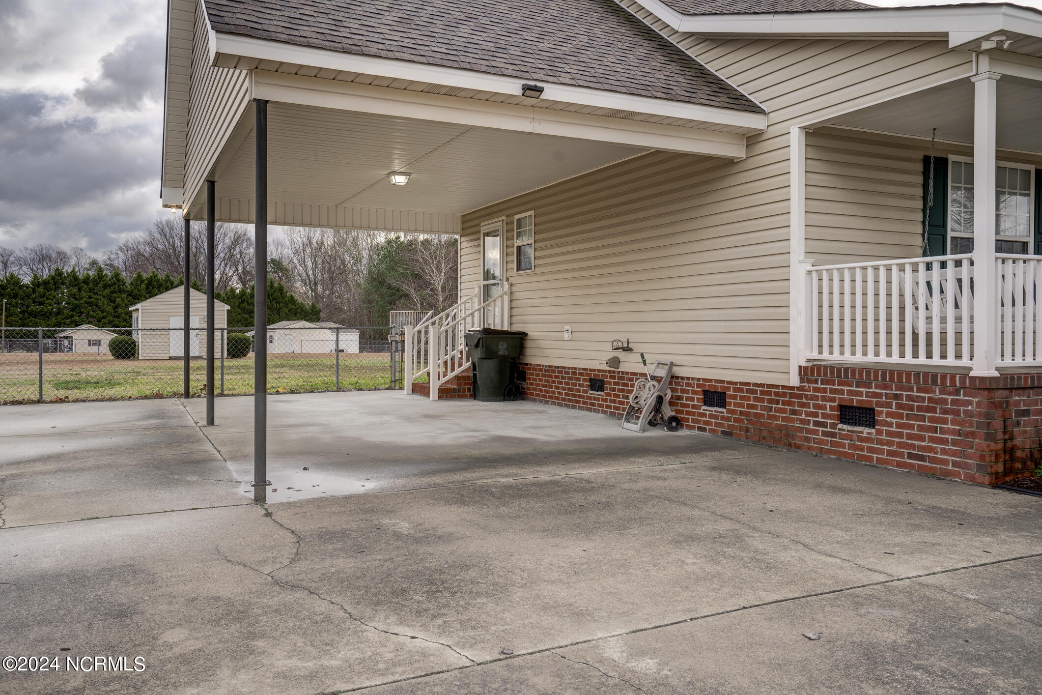 15797 Old Smithfield Road Sims, NC 27880 - Photo 3 of 33 028-15797OldSmithfieldRoad-Sims-NC-27880