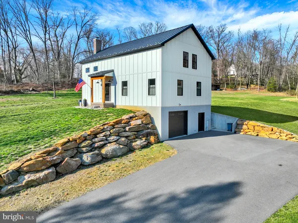 $400,000 | 783 Millers Spring Road, York, PA 17406