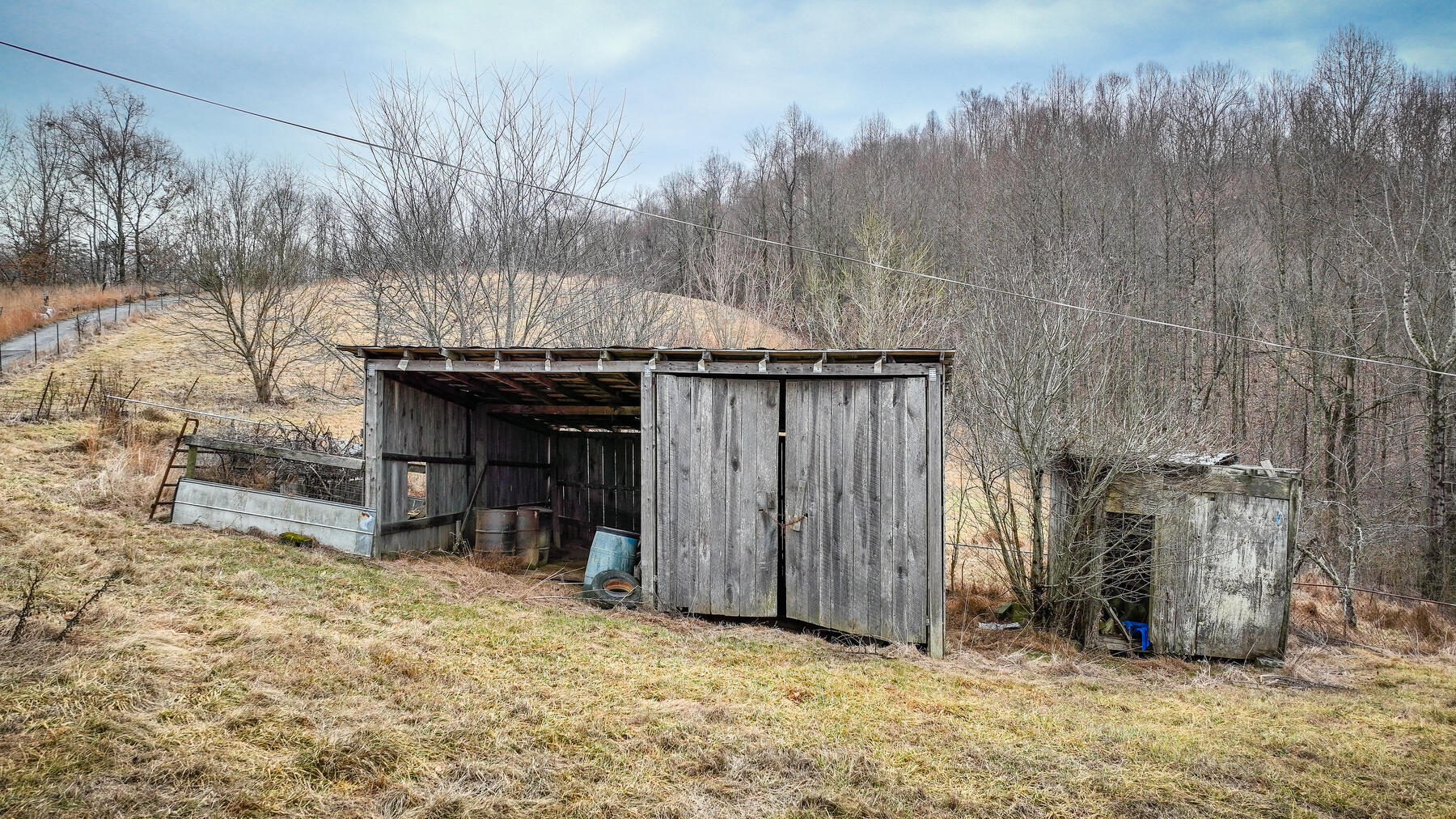 180 Windy Hollow Road Hiltons, VA 24258 - Photo 7 of 19 115