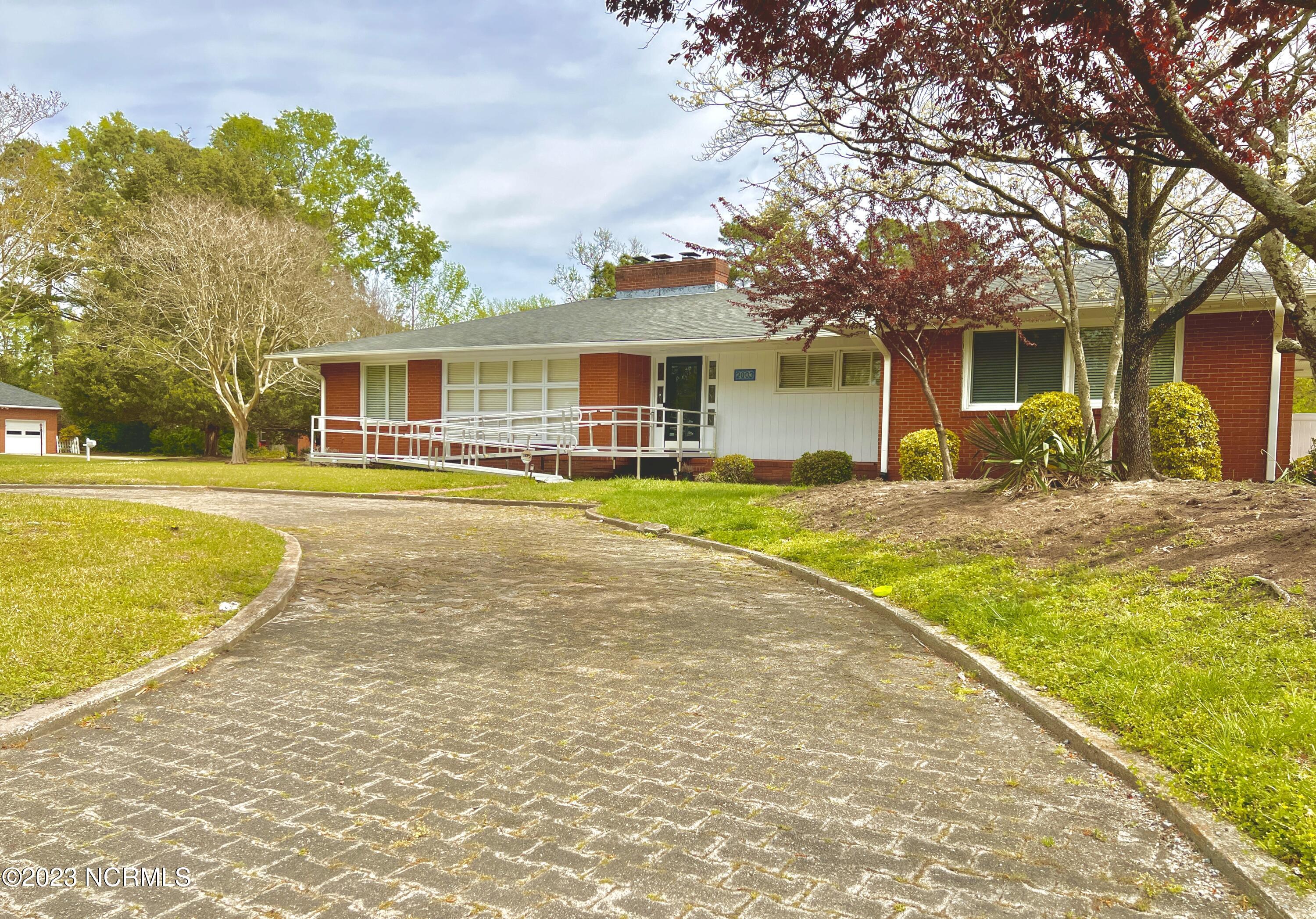 2003 Greenbriar Road Kinston, NC 28501 - Photo 1 of 55 DDAAA1C3-6FC3-48AB-9359-F16A8A67152B