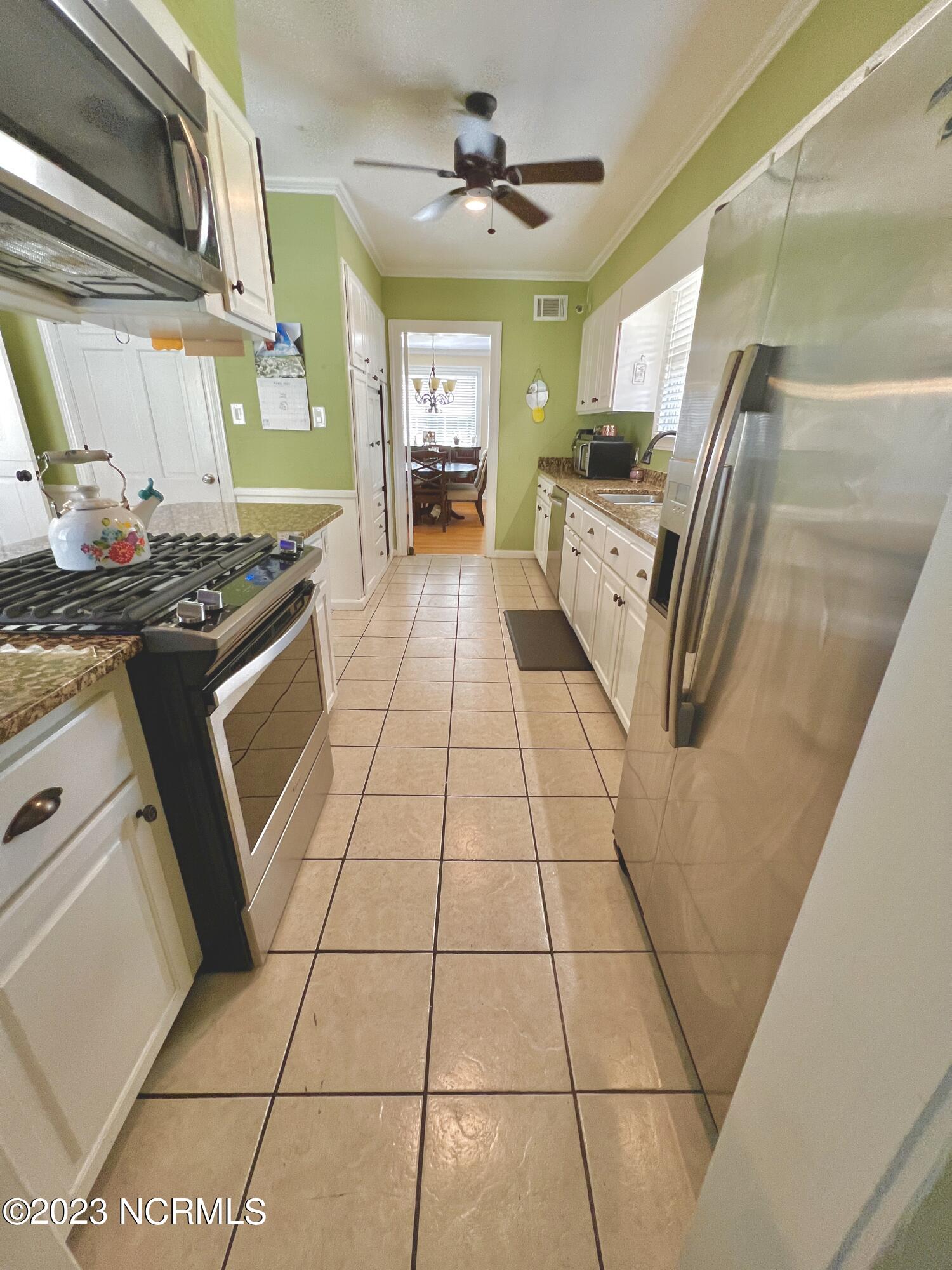 2003 Greenbriar Road Kinston, NC 28501 - Photo 32 of 55 DCAC76F4-6B87-45EA-9CF8-8B0A95E3981B
