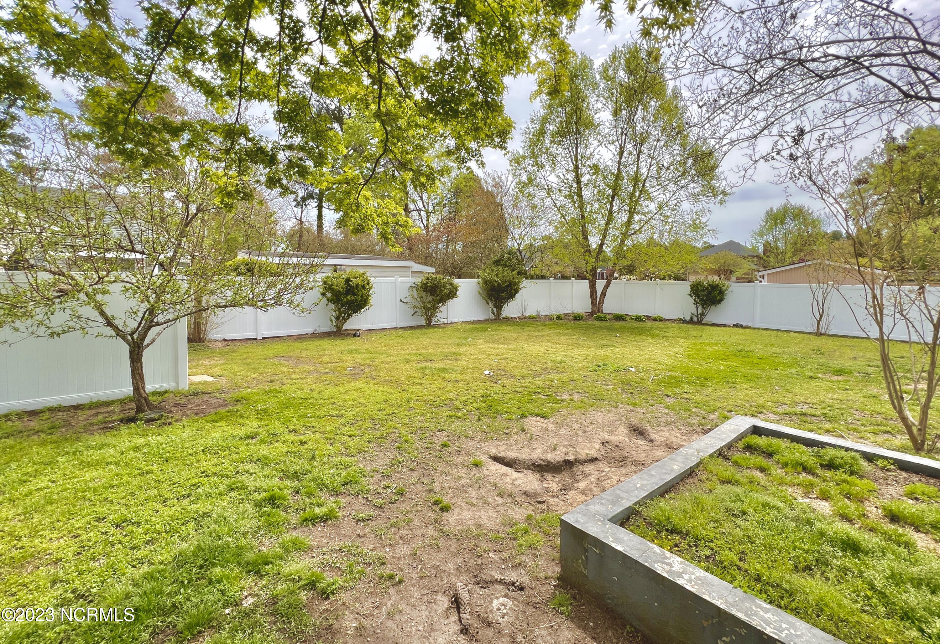 2003 Greenbriar Road Kinston, NC 28501 - Photo 10 of 55 EDF7CB24-5F22-4EFC-8A06-967AC241B325