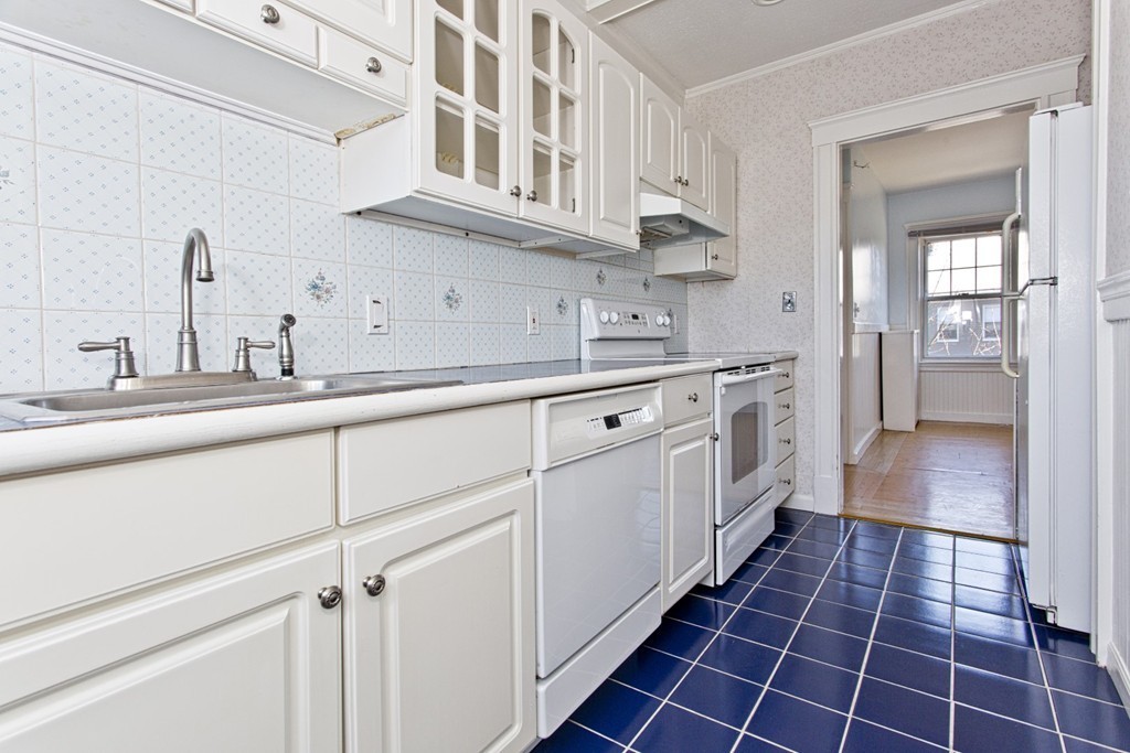 19 Station Road Salem, MA 01970 - Photo 17 of 30 Gallery Image 17