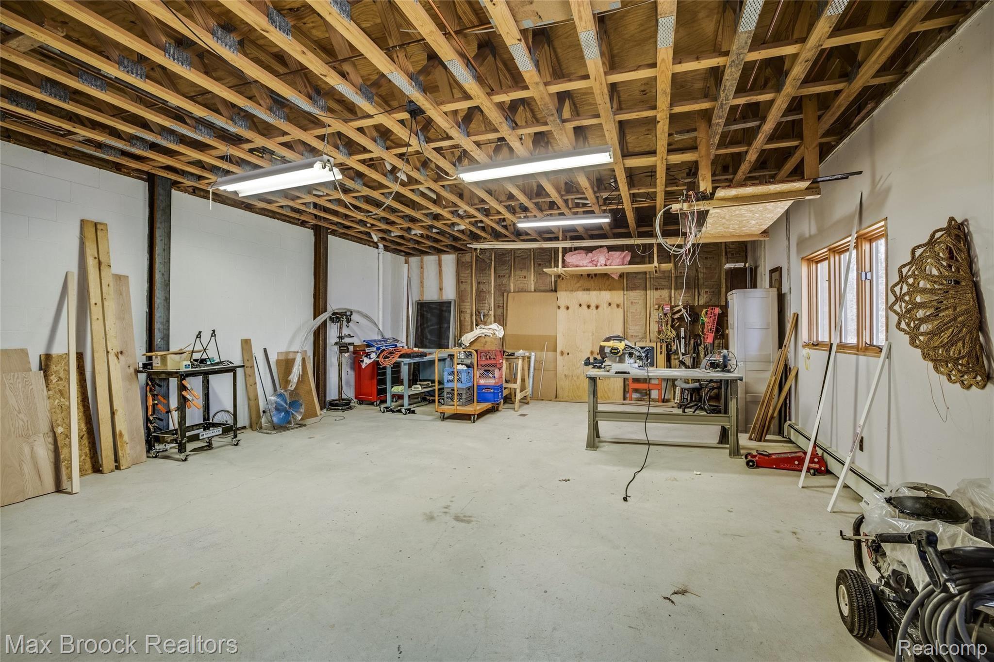 4646 Thomas Road Metamora, MI 48455 - Photo 35 of 54 4646 Thomas Rd0025.jpg
