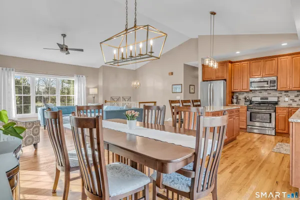 $650,000 | 2 Ridge Valley Road, Newtown, CT 06482